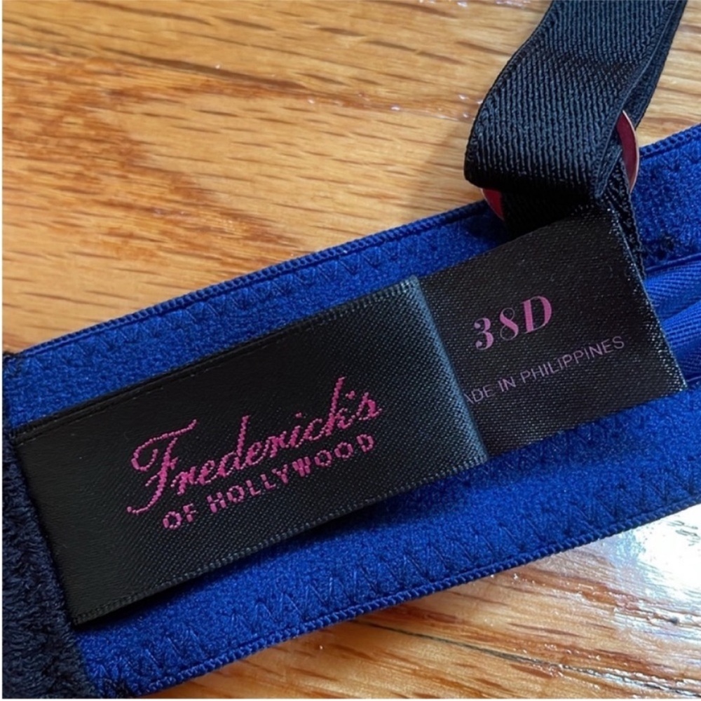 Frederick's Of Hollywood Eliana Full Figure Blue Satin Lined Bra 38D (Brand New) - Picture 4 of 8